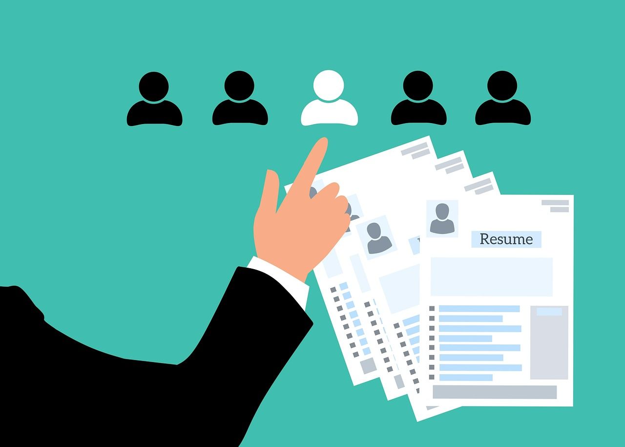 Quand est-ce le bon moment pour recruter son premier employé ? découvrez quand et comment embaucher votre premier employé pour assurer la croissance optimale de votre entreprise.