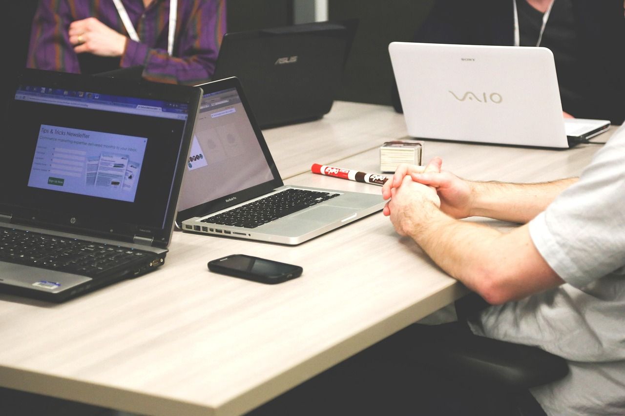 Quelles sont les erreurs fatales à éviter lors du lancement de sa startup ? découvrez les erreurs courantes que font les startups et apprenez comment les éviter pour assurer le succès de votre entreprise naissante.